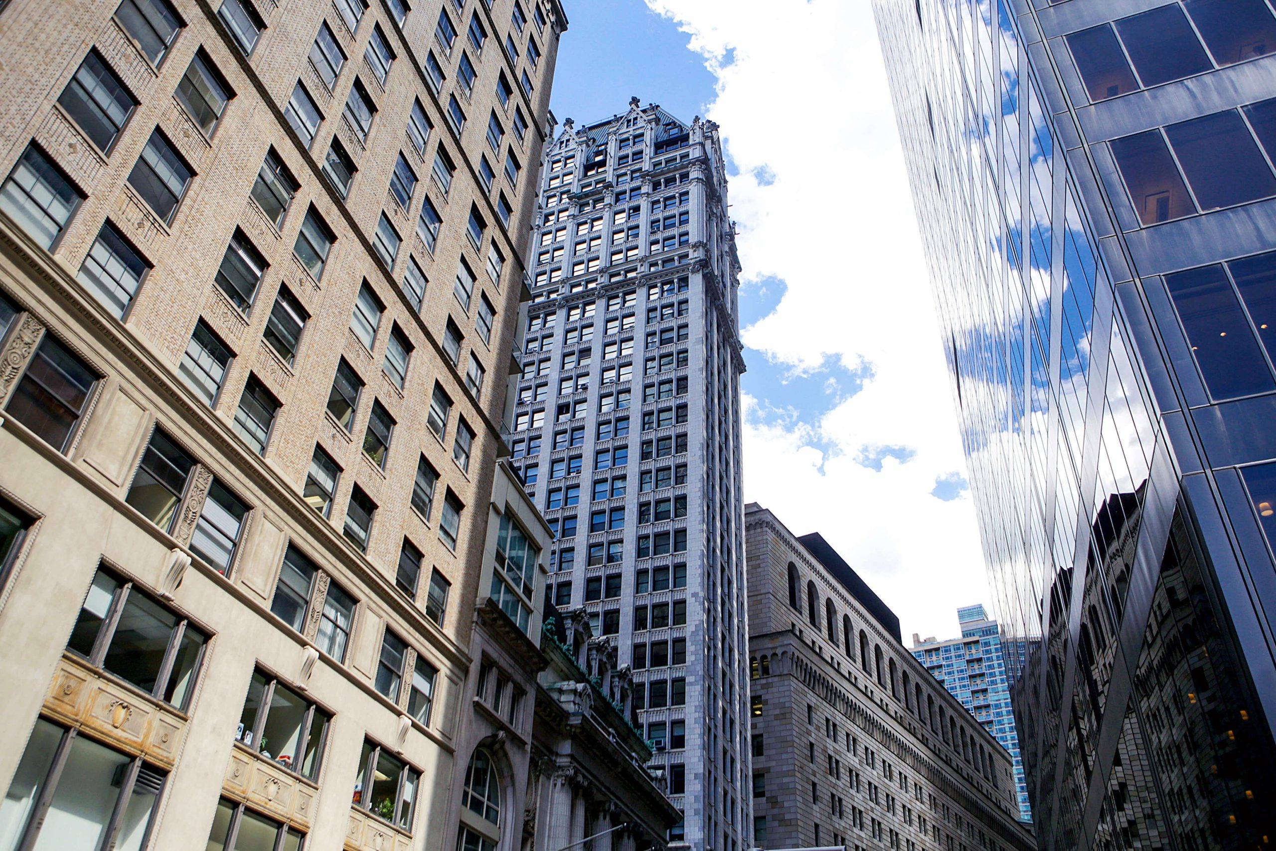 Financial district — quartiere finanziario, simbolo degli investimenti in società quotate